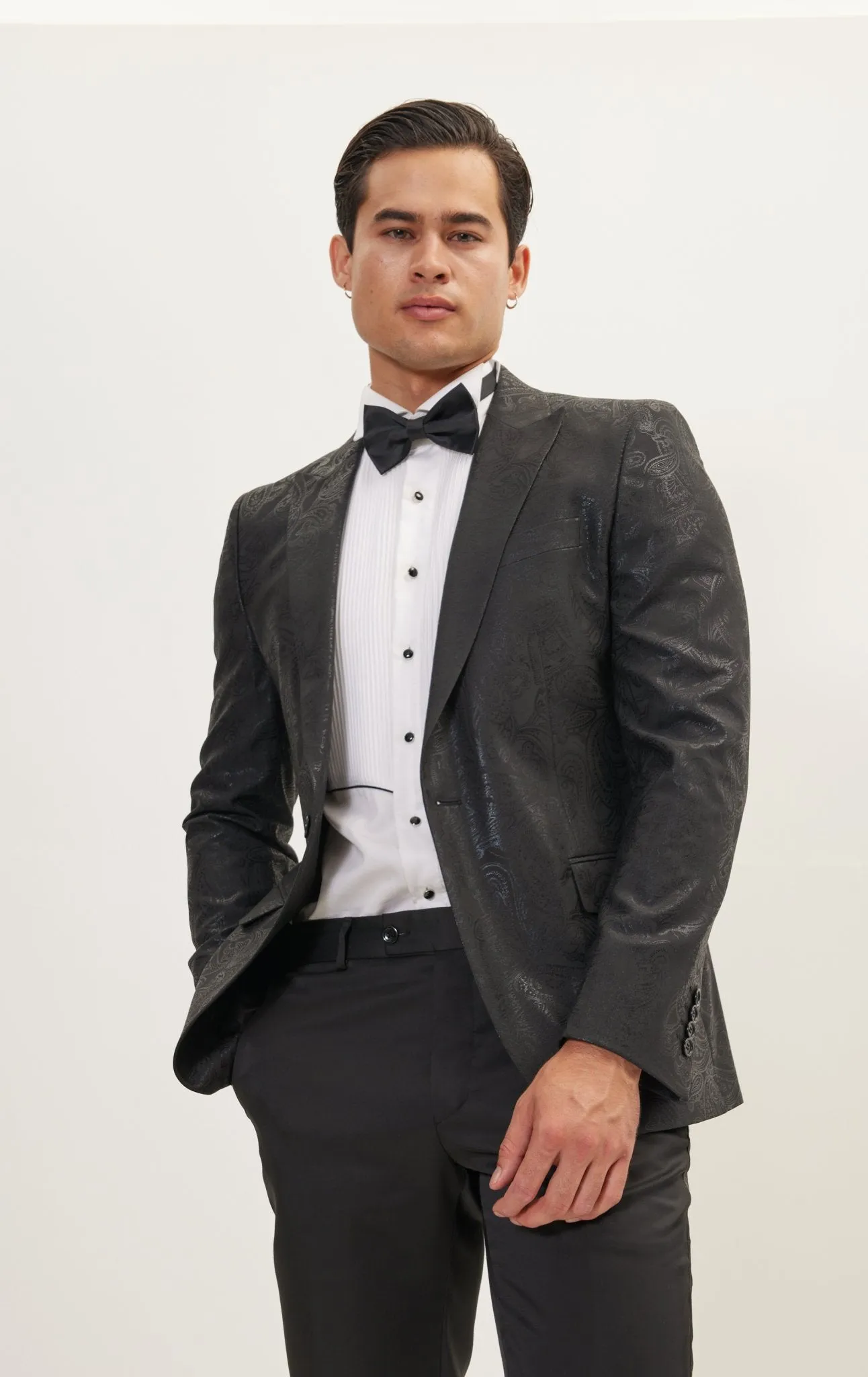 GLITTER PAISLEY PEAK LAPEL TUXEDO JACKET - BLACK