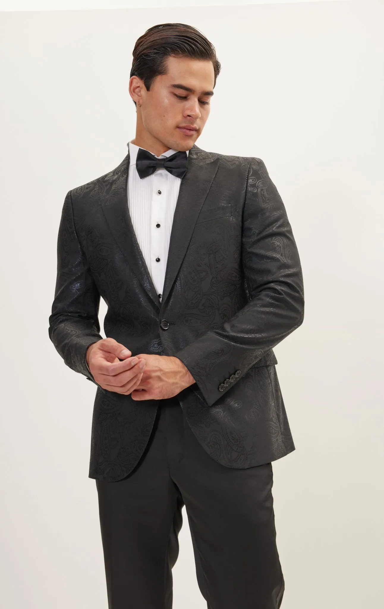 GLITTER PAISLEY PEAK LAPEL TUXEDO JACKET - BLACK