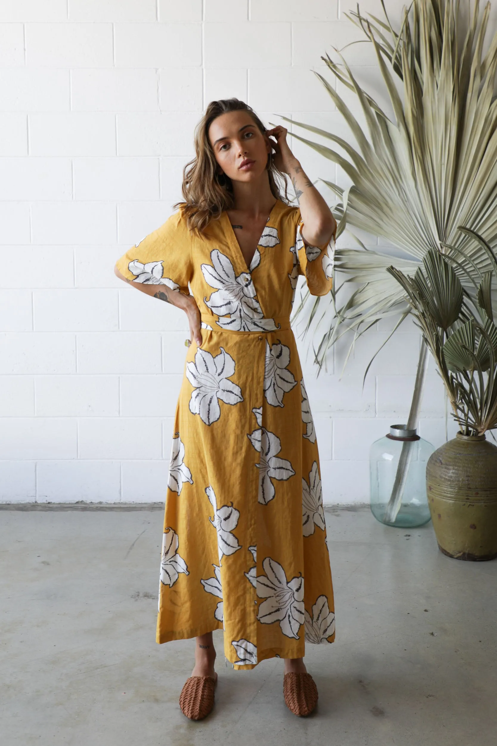 HIBISCUS WRAP DRESS