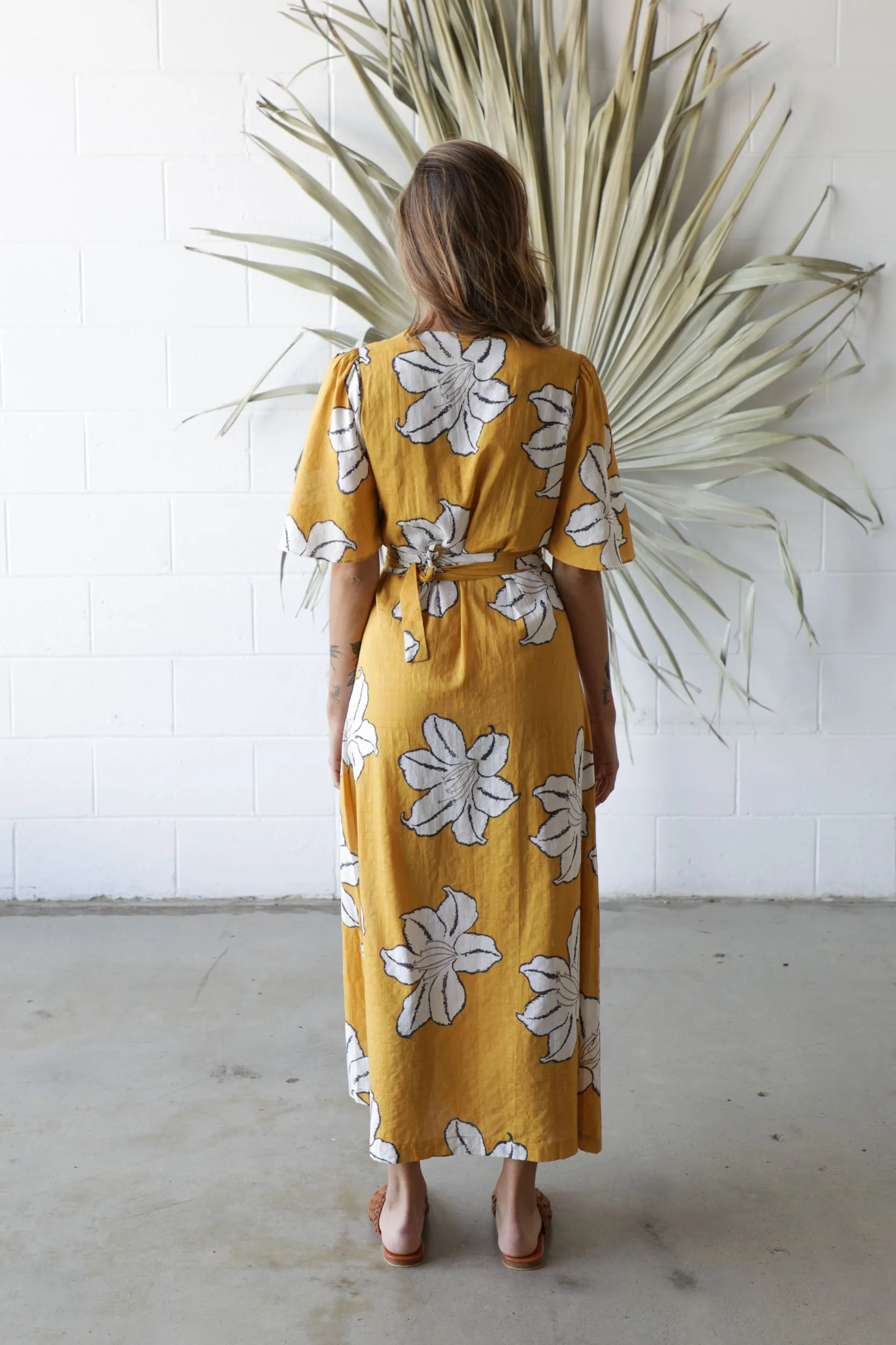 HIBISCUS WRAP DRESS