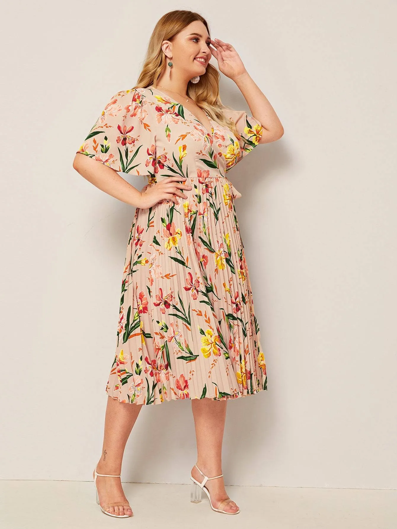 Plus Surplice Neck Wrap Knot Pleated Floral Dress