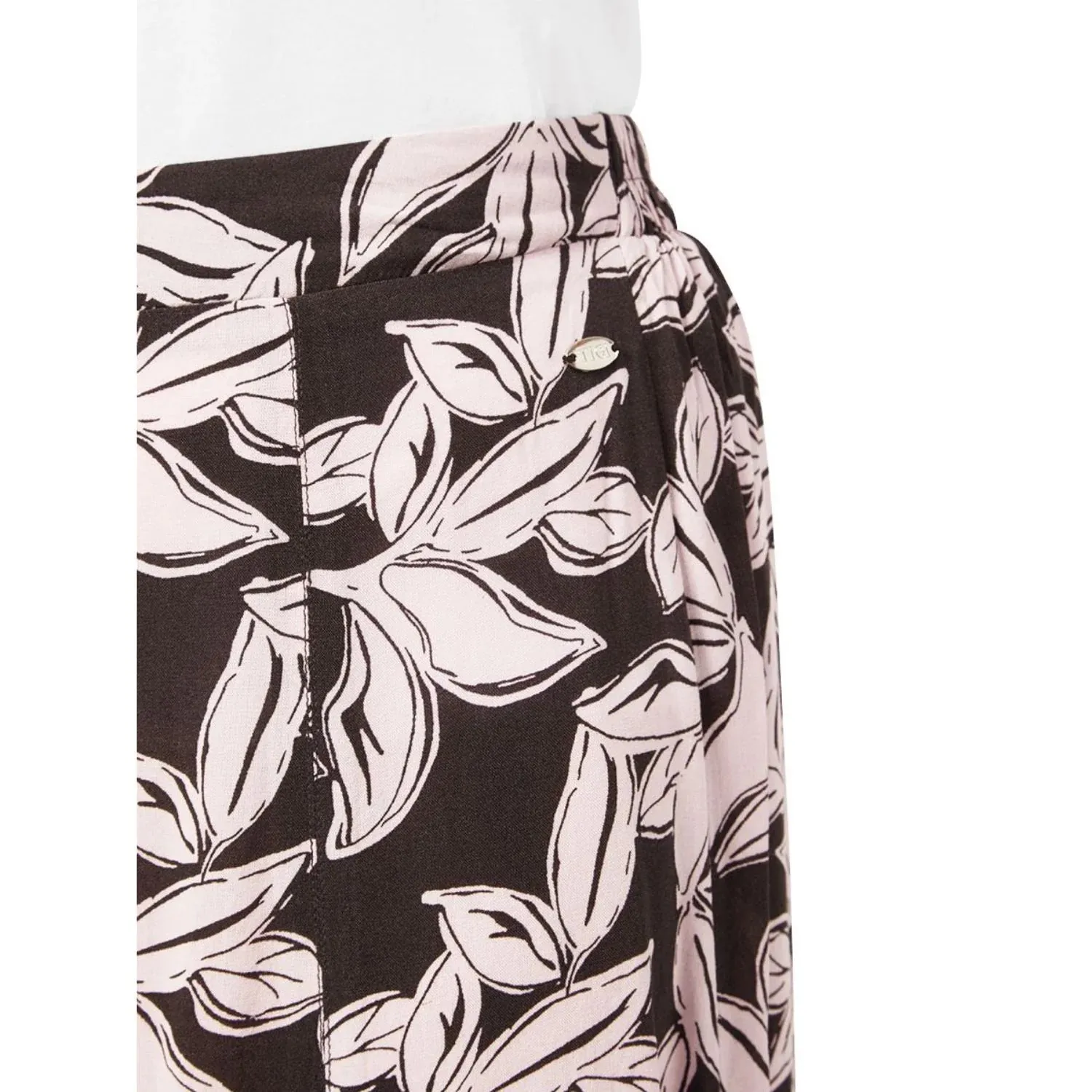 TIGI 10/12 Graphic Leaf Print Skirt